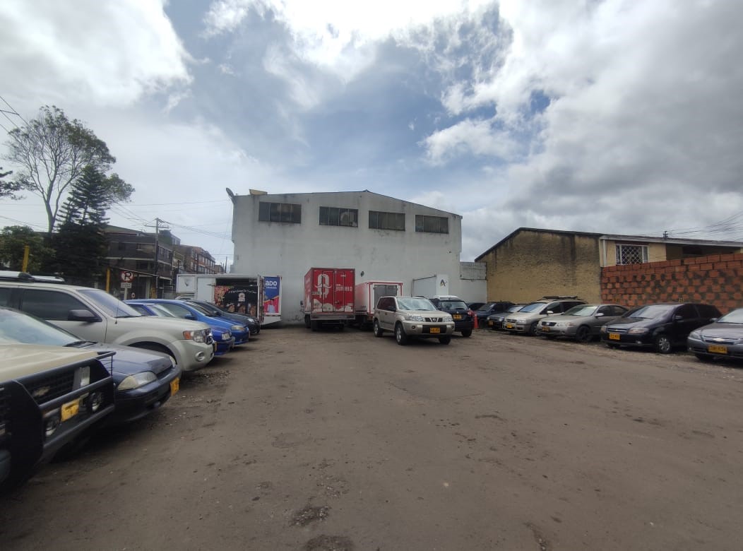 WhatsApp Image 2024-05-21 at 10.23.48 (2)